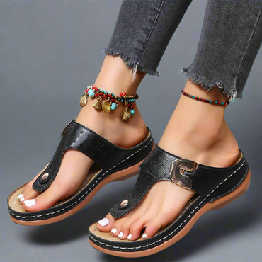 Cameron | Buckled Toe Post Sandals
