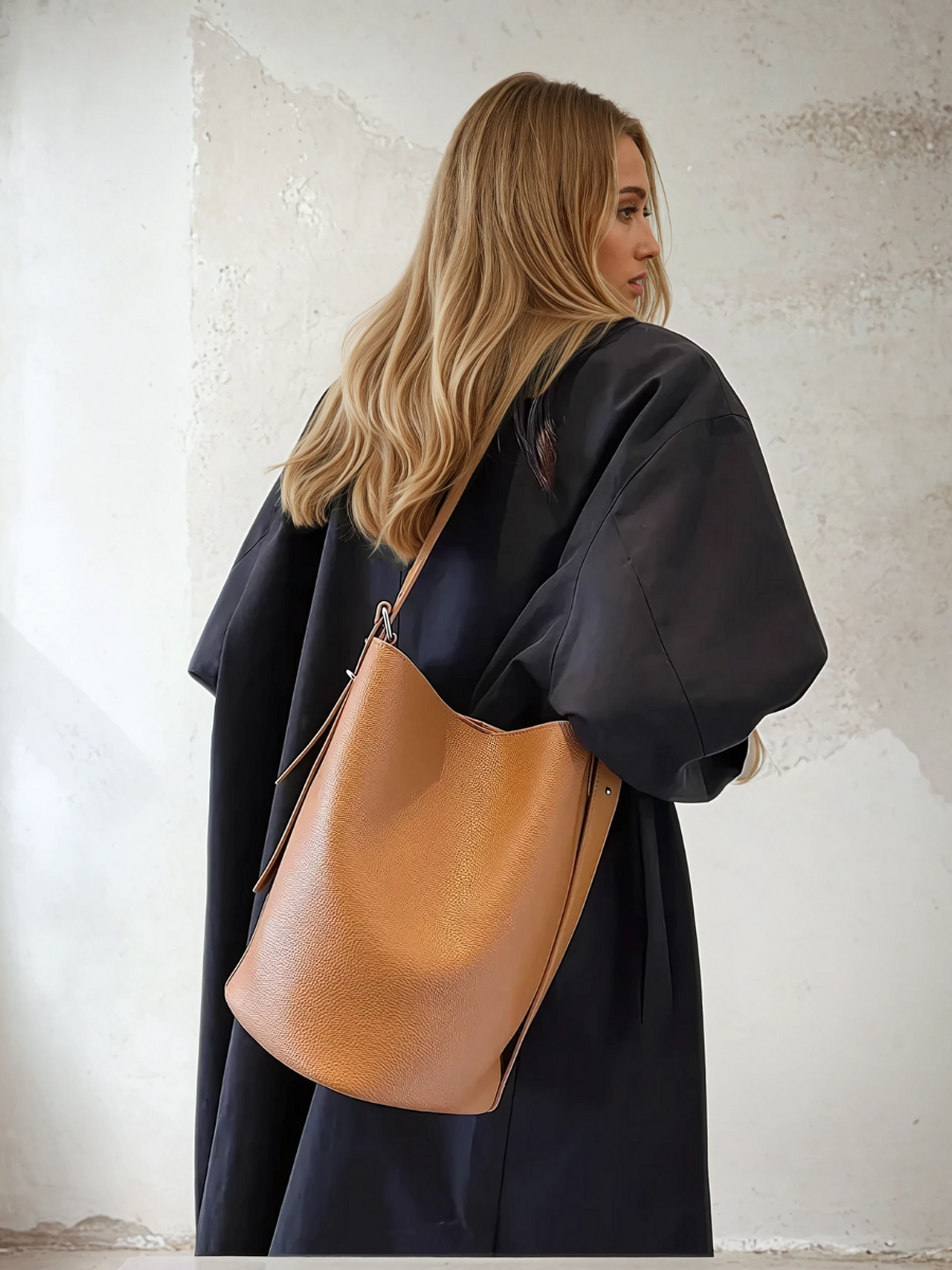 KHLOE | ADJUSTABLE STRAP BUCKET BAG