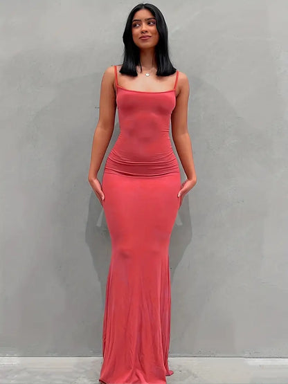 Allie – Sleek Bodycon Maxi Dress