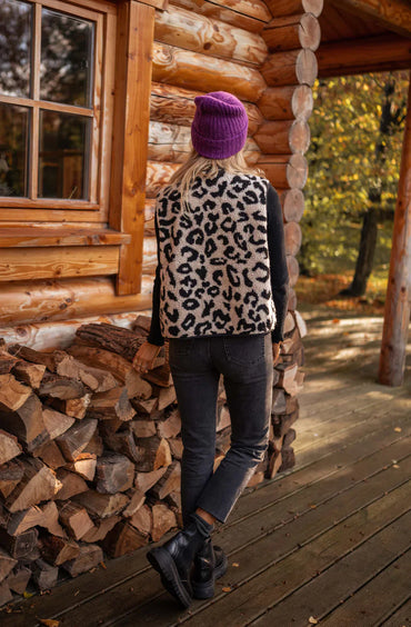 ASTRID | LEOPARD KNIT WAISTCOAT