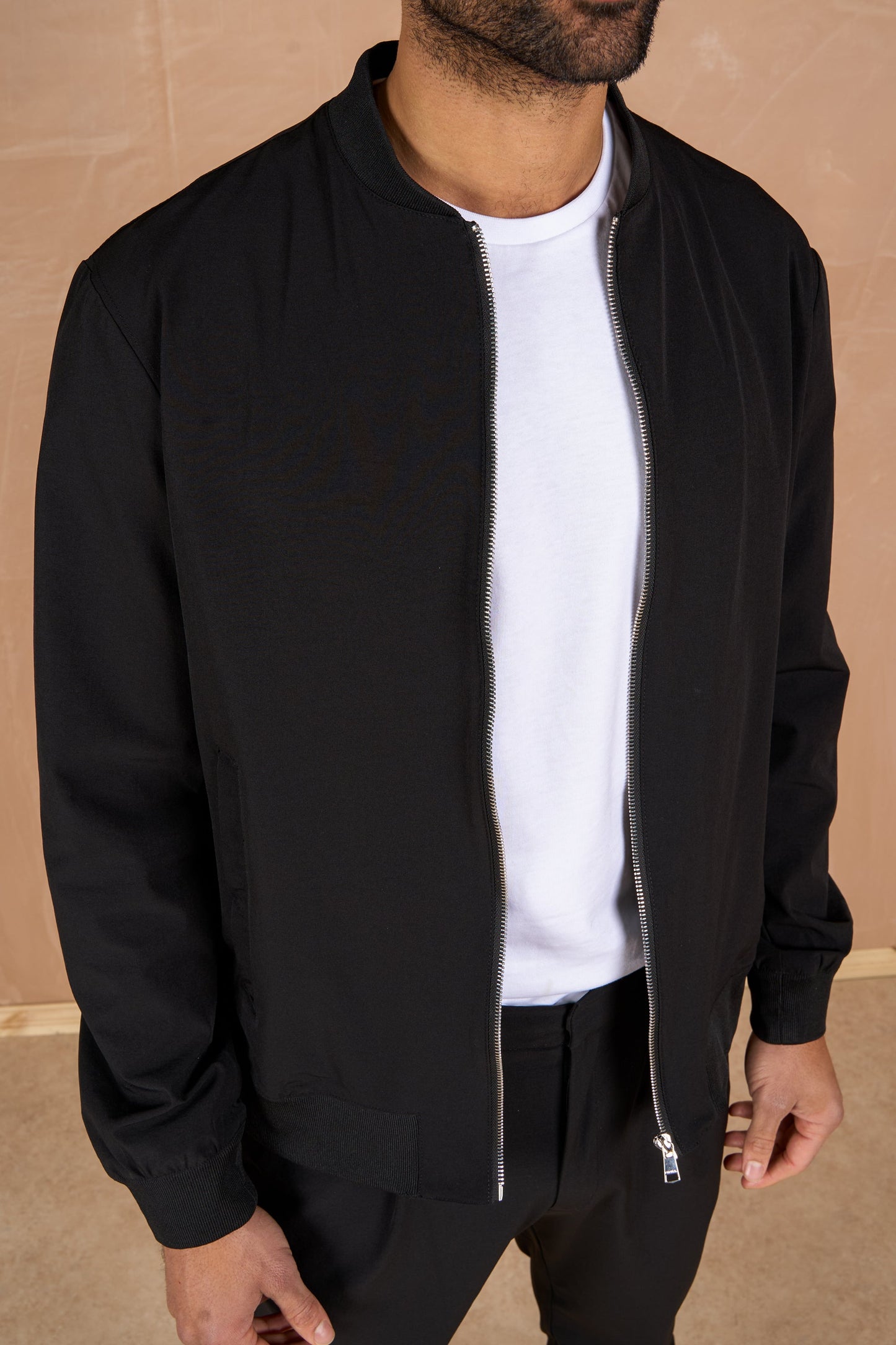 Premium Tapered Turn-Up Pants - Black