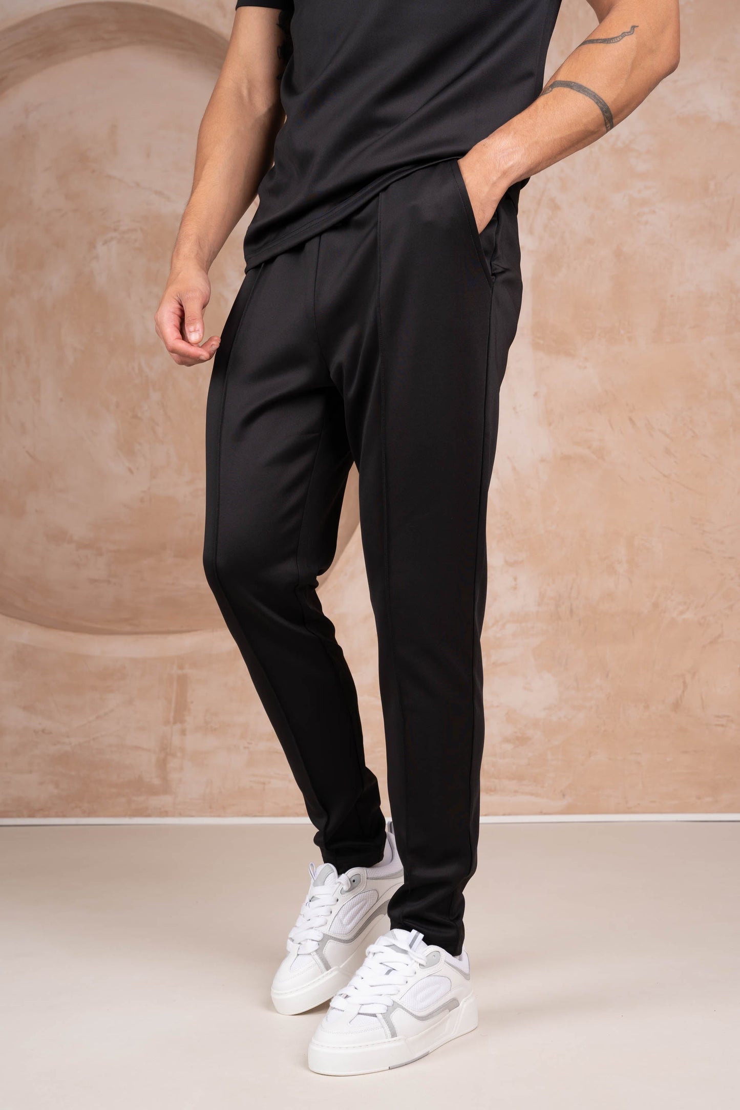 Premium Scuba Pintuck Joggers - Black