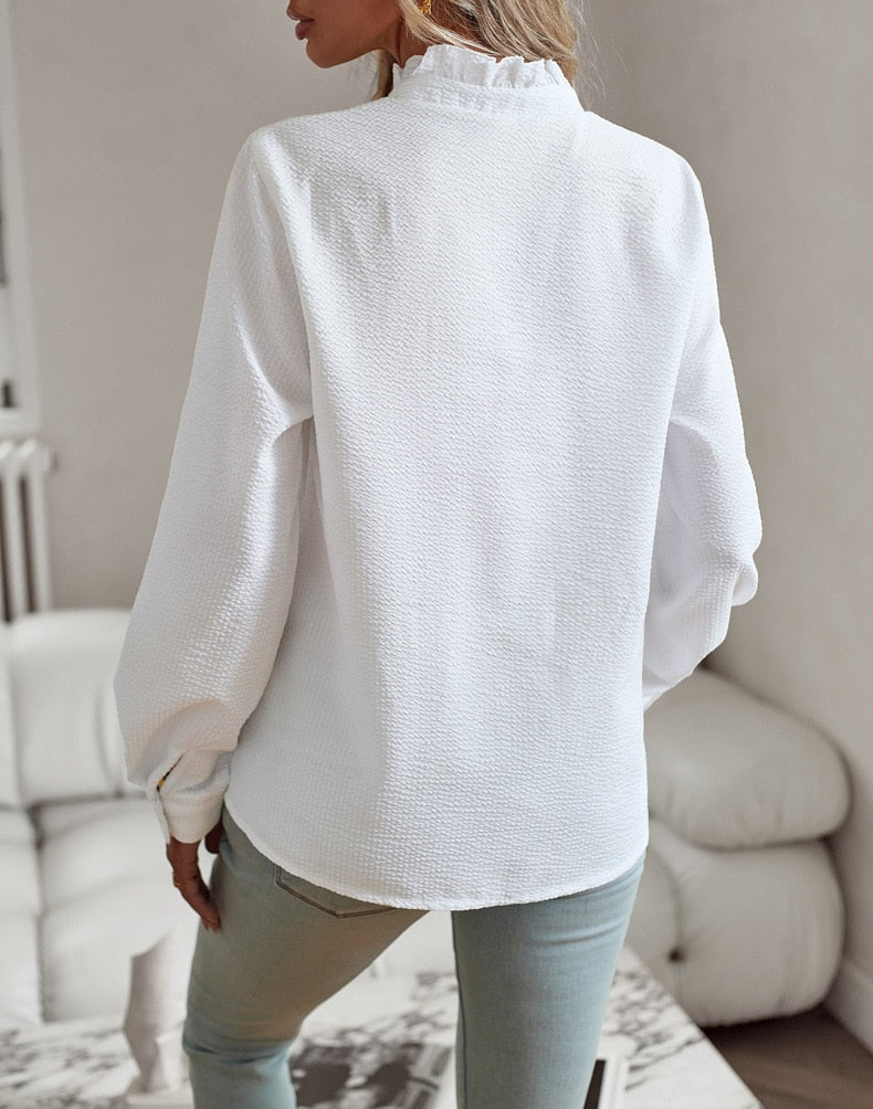 Lang – Textured Ruffle Collar Blouse