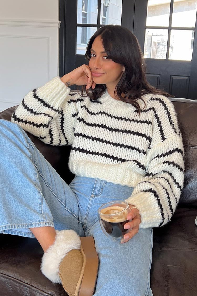 Essentials Loft™ | Ovacona Sweater