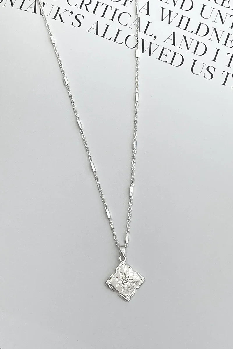 Essentials Loft™ | Cleo Necklace - Silver