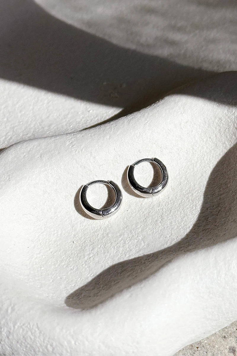 Essentials Loft™ | Island Glow Hoop Earrings - Sterling Silver