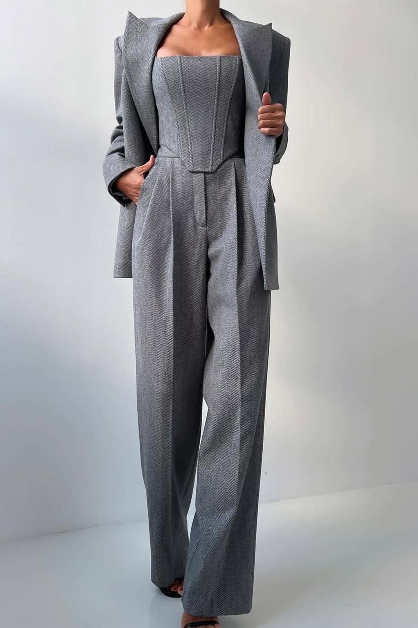 Renata | 3-piece suit with double-breasted blazer