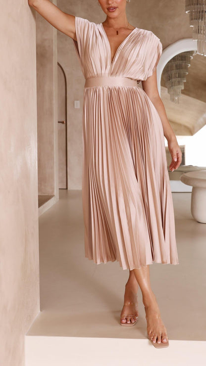 MARIANNE | ELEGANT PLEATED DRESS