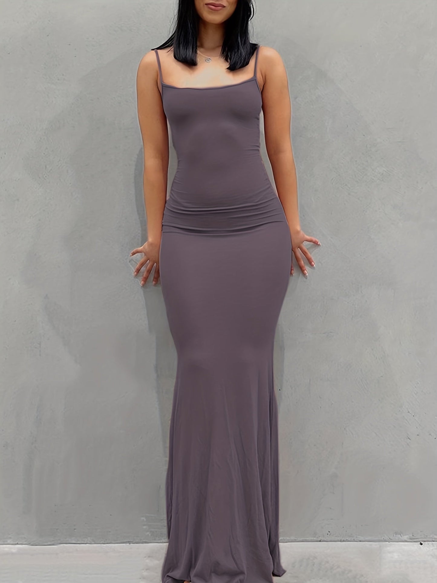 Allie – Sleek Bodycon Maxi Dress