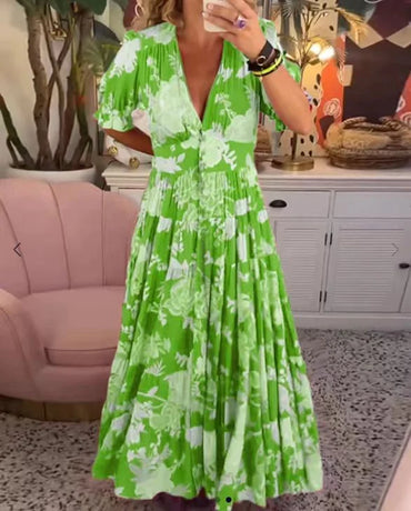 Mona – Floral Pleated Maxi Dress