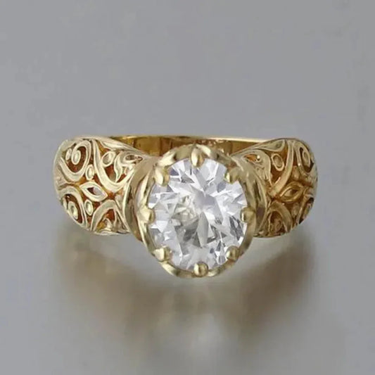 Joanna – Elegant White Zirconia Ring