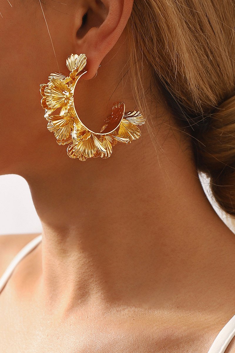 Essentials Loft™ | Multi-Layer Floral C-Shaped Earrings