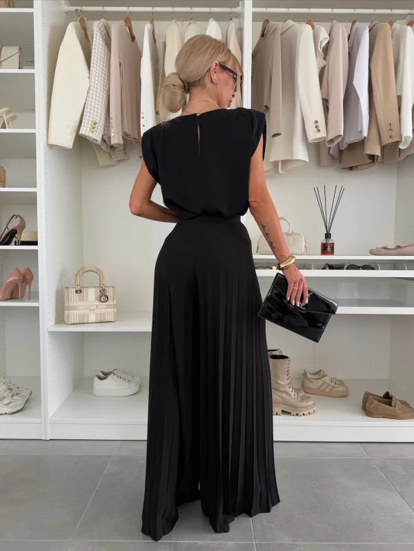 Mirabella | Chic Two-Piece Set