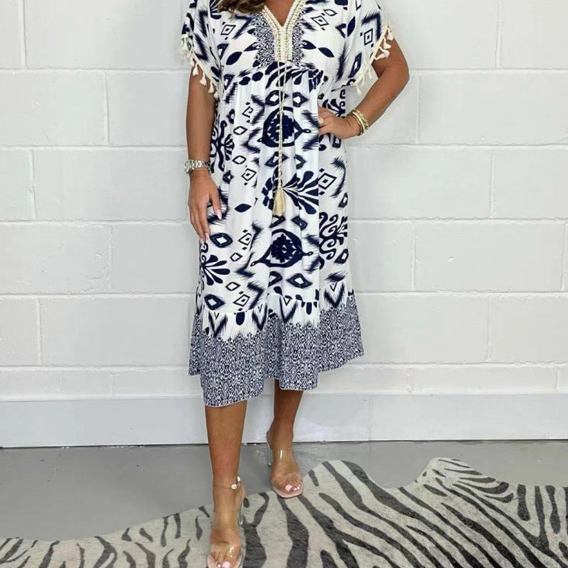 Caroline – Printed Casual Dress With V-Neckline