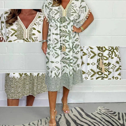 Caroline – Printed Casual Dress With V-Neckline