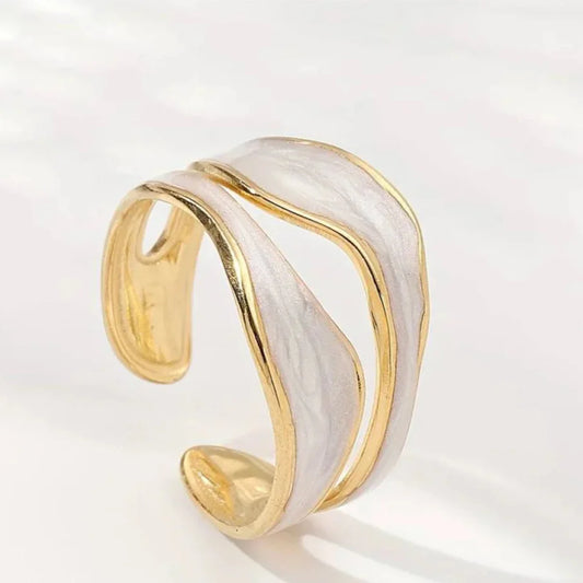 Chandler - Vintage White Gold Colour Ring